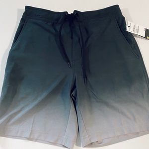 Zella Swim Men’s Trunks in Black Ombré Print